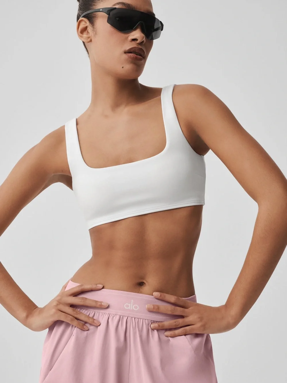 🆕🩷⚡️ALO Yoga ALO Softsculp Precision Bra White, size XS